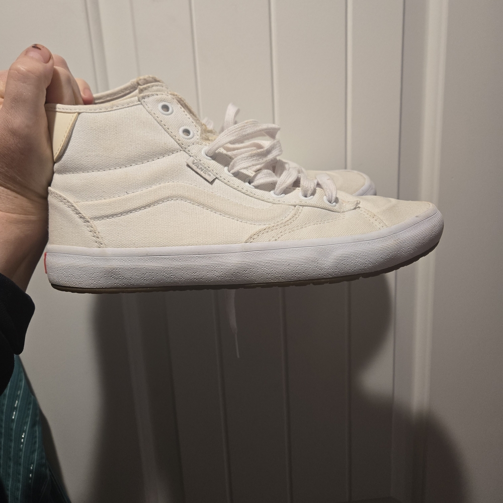 Vans New Canvas Tapered High Top Off-White/White They Are A Collab With A Skater